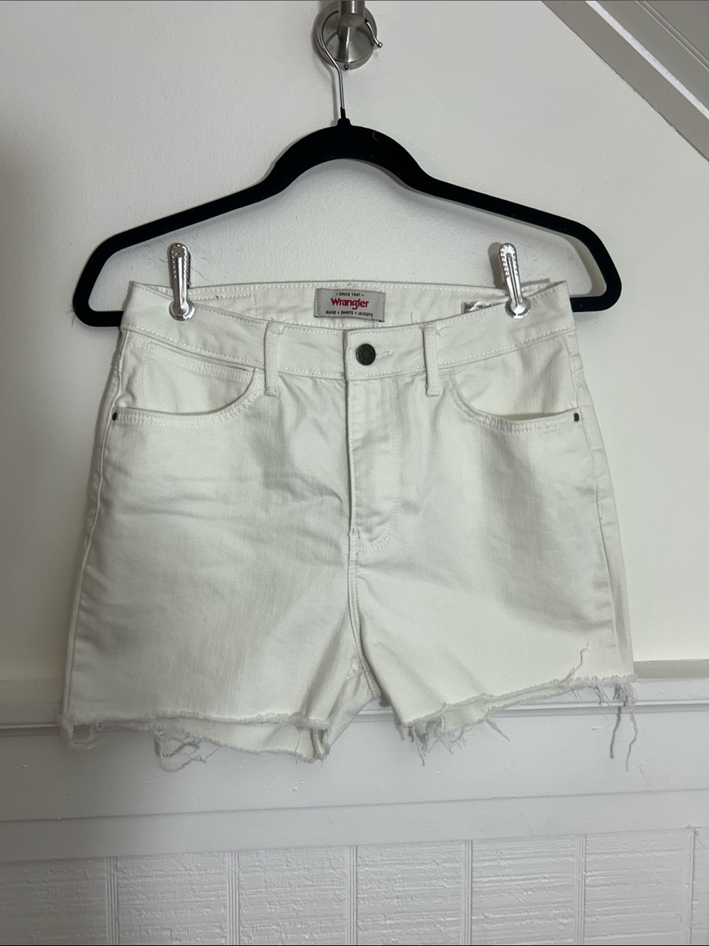 Wrangler White Denim High Rise Cut Off Jean Shorts size 6